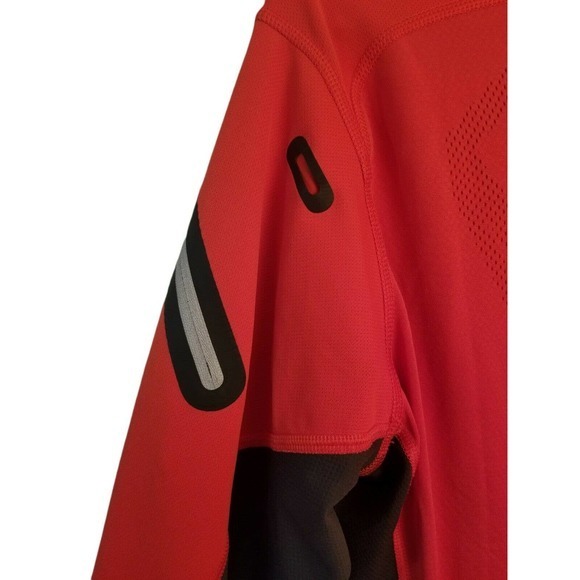 ADIDAS‎ Men's Formotion Red Black Long Sleeve Shirt Medium - Picture 3 of 10
